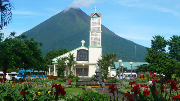 La Fortuna Central Park